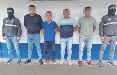 Detienen a asaltantes de carreteras en Santo Domingo de los Tsáchilas serían miembros de 'Los Lobos', según la Policía