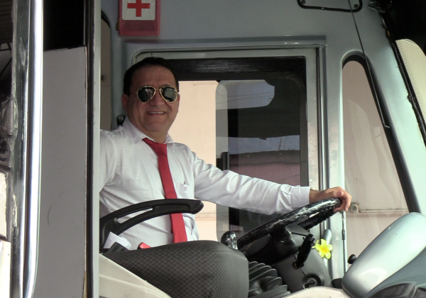 Día del chofer ecuatoriano: Un homenaje a los motores del desarrollo y la conexión nacional