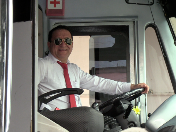 Día del chofer ecuatoriano: Un homenaje a los motores del desarrollo y la conexión nacional