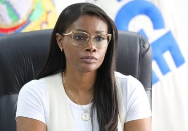 Diana Salazar renunció a la Fiscalía de Ecuador este lunes 20 de mayo