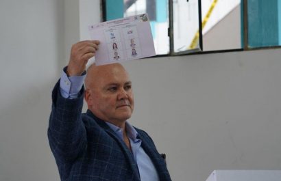 Diego Borja, excandidato a la Vicepresidencia, agradece el ofrecimiento de asilo que le hizo el Gustavo Petro, presidente colombiano.