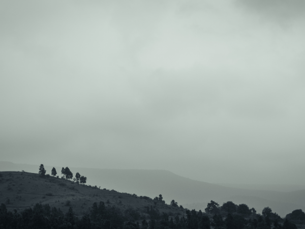 viernes-con-lluvias-aisladas-en-sierra-y-clima-calido-en-la-costa-inamhi-anticipa-una-jornada-sin-alertas