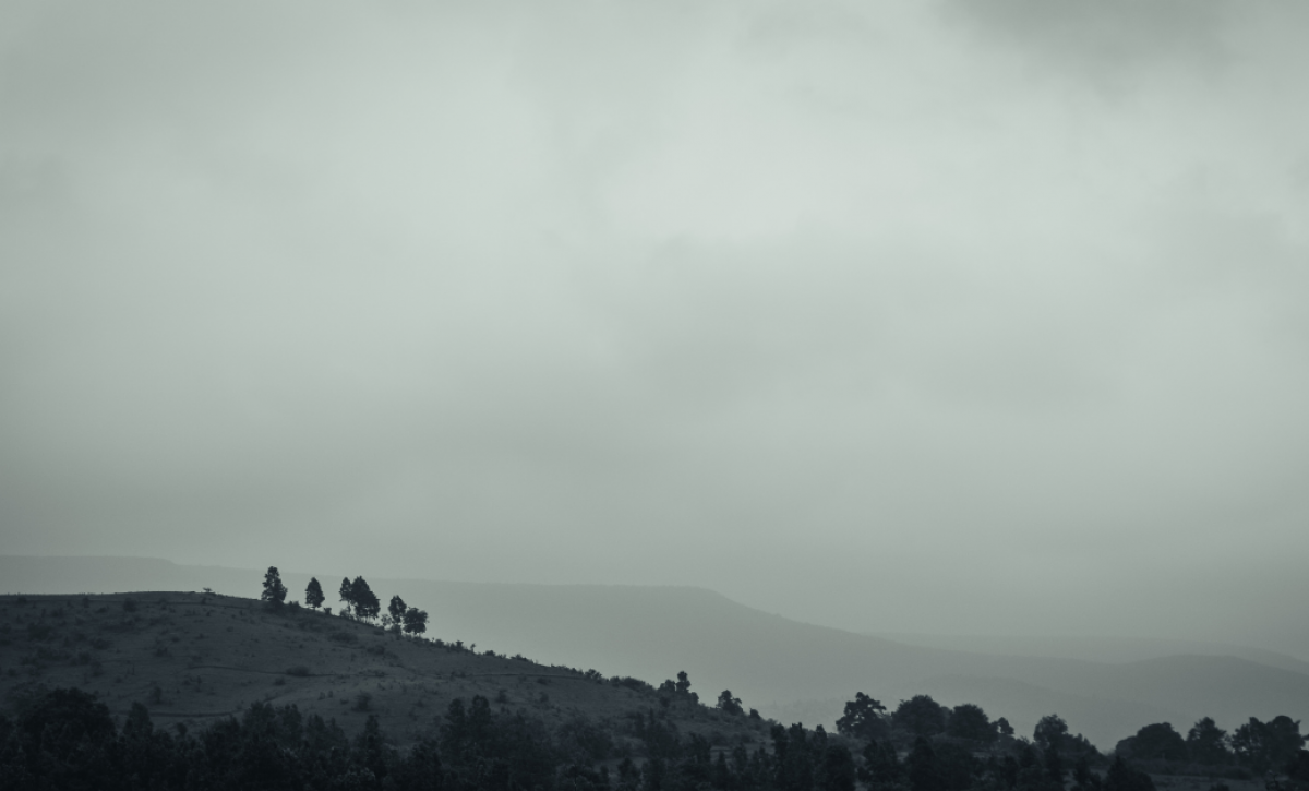 viernes-con-lluvias-aisladas-en-sierra-y-clima-calido-en-la-costa-inamhi-anticipa-una-jornada-sin-alertas