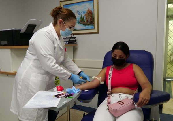 ¡Dona Sangre en Solca Manabí y Recibe Exámenes Médicos Gratis!