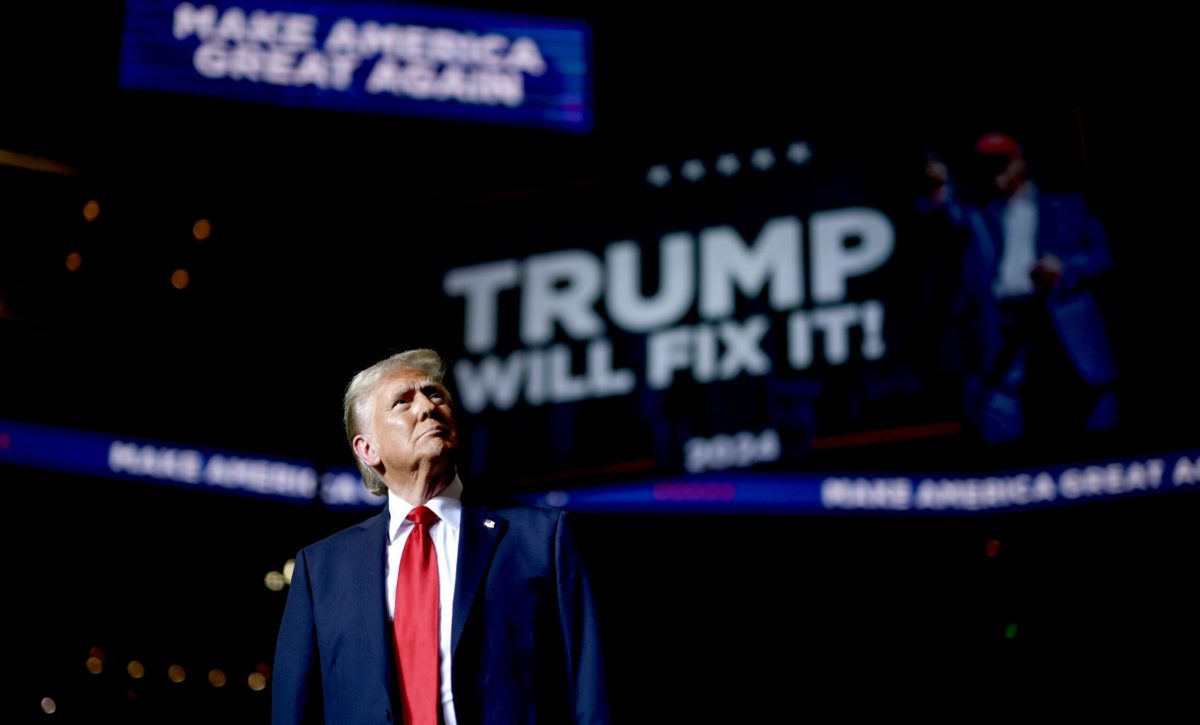 Donald Trump acusa a Elon Musk de volverse loco en disputa pública