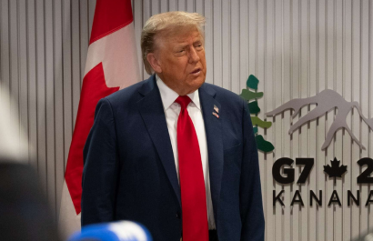 Donald Trump amenaza a Hamás con desatar el infierno si no acepta el plan de paz antes del domingo