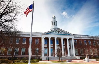 Donald Trump asegura que Harvard perdió su prestigio por contratar a radicales de izquierda