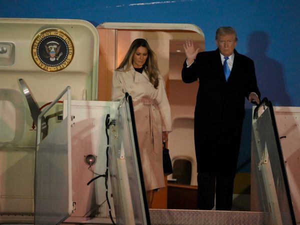 Donald Trump aterriza en Roma para asistir al funeral del papa Francisco