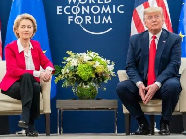Donald Trump, presidente de Estados Unidos, anunció la imposición de aranceles del 30% a las importaciones provenientes de la Unión Europea (UE).