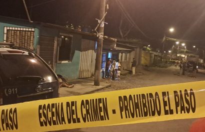 Dos hombres fueron asesinados a balazos en el barrio 9 de Mayo, en Santo Domingo. (El Diario)