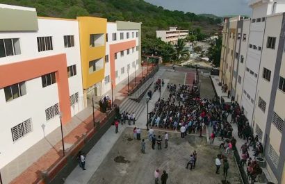 Con los recursos de la Ley de Solidaridad, la UTM construyó varios edificios afectados el 16A.