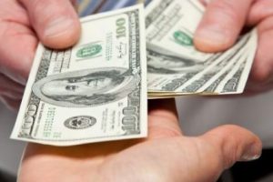 Ecuador Superintendencia de Bancos alerta sobre 25 entidades no autorizadas para operaciones financieras