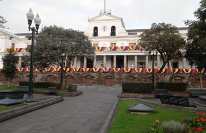 Ecuador ajusta su estructura estatal: de 20 a 14 ministerios