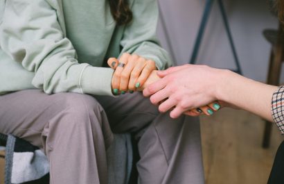 Ecuador avanza en prevención del suicidio con nueva guía nacional