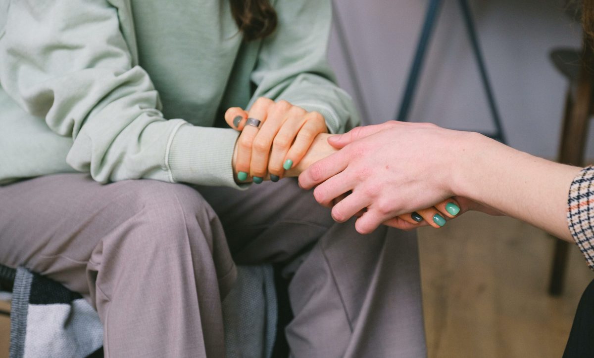 Ecuador avanza en prevención del suicidio con nueva guía nacional