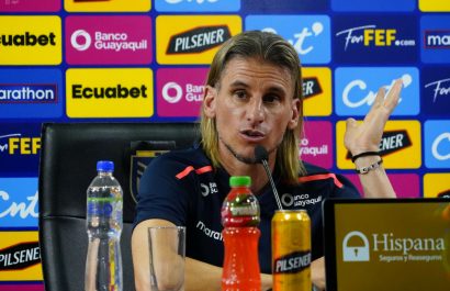 Ecuador busca cambiar la historia frente a Brasil, afirma Beccacece