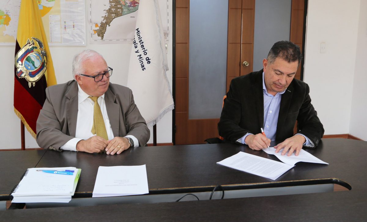 Ecuador construirá moderna refinería de petróleo en Santa Elena con inversión de $3.6 billones