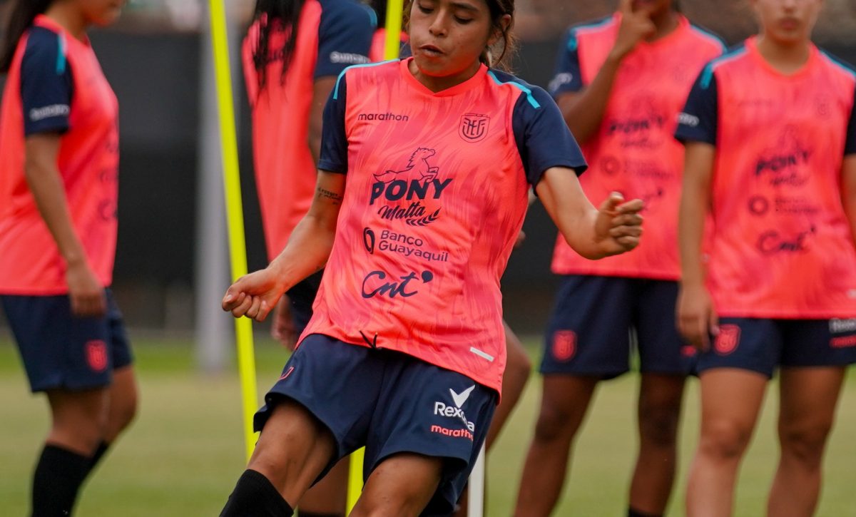 Ecuador enfrenta a Perú este sábado en su estreno en el Sudamericano Sub-17 Femenino.