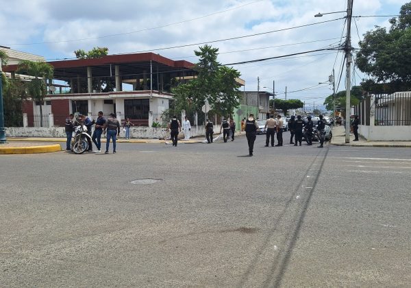 Ecuador enfrenta alza de 50% en homicidios de menores en 2025
