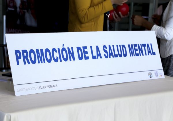 Ecuador enfrenta aumento de trastornos mentales política nacional busca soluciones