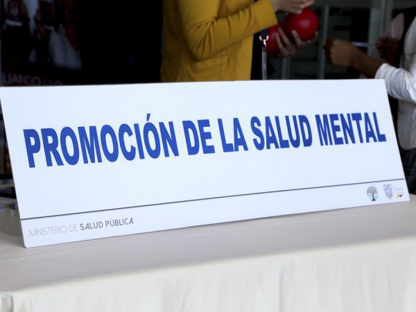 Ecuador enfrenta aumento de trastornos mentales política nacional busca soluciones
