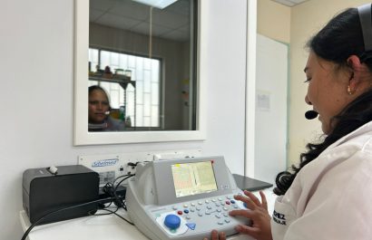 Ecuador equipa 37 hospitales con 83 nuevos equipos para diagnóstico auditivo y neurológico
