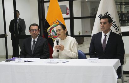 Ecuador inicia apertura gradual del catastro minero no metálico tras siete años