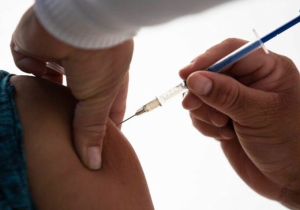 Ecuador lleva un mes sin casos de fiebre amarilla tras campaña de vacunación