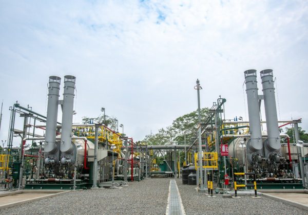 Ecuador: producción de petróleo se reduce a 68.597 barriles diarios por emergencia