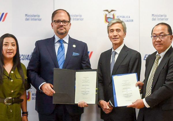 Ecuador recibe donación por parte del Gobierno de Japón para la adquisición de patrulleros que se distribuirán en el país. (Ministerio del Interior).
