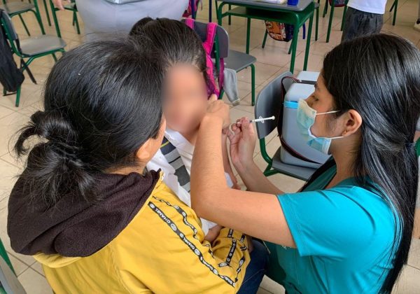 Ecuador refuerza inmunización infantil con vacunación masiva este 1 de junio por el Día del Niño