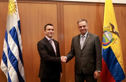 Ecuador y Uruguay firman acuerdos de seguridad para combatir el crimen organizado
