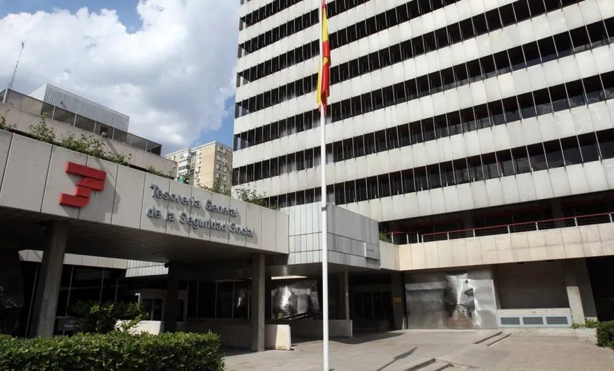Ecuatorianos en España enfrentan demoras en pensiones por convenio bilateral