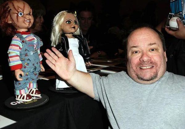 Ed Gale, actor y especialista en acrobacias conocido por interpretar físicamente al muñeco asesino Chucky falleció a los 61 años.