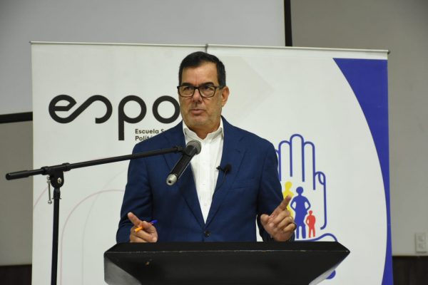 Eduardo Peña asume la presidencia del directorio de BanEcuador por designación de Daniel Noboa