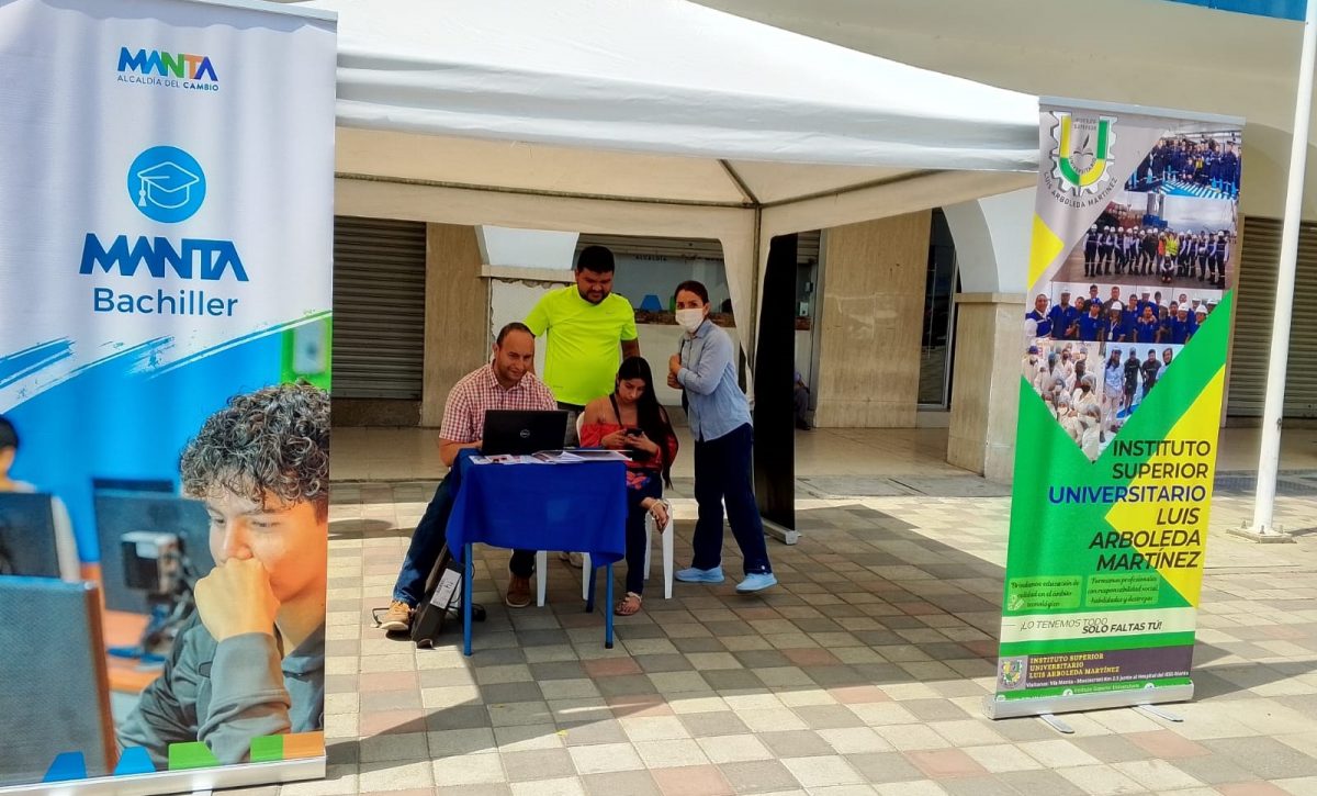 Estudiantes de Manta, Montecristi y Jaramijó accederán a la plataforma educativa Manta Bachiller desde el 27 de junio.