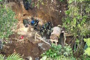 Ejército de Ecuador recupera sectores de Imbabura tomados por minería ilegal