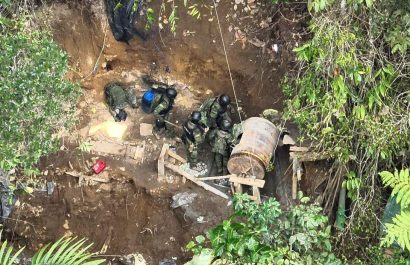 Ejército de Ecuador recupera sectores de Imbabura tomados por minería ilegal