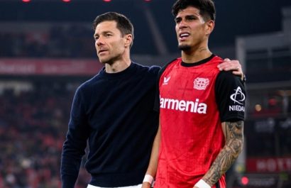 El Bayer Leverkusen tasó en más de 50 millones de dólares el traspaso del defensor ecuatoriano Piero Hincapié.