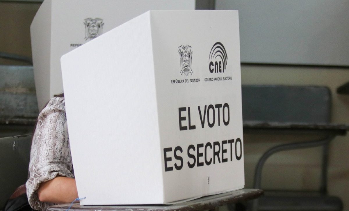 El Pleno del Consejo Nacional Electoral (CNE) negó, la noche del lunes 28 de abril, un nuevo reclamo presentado por la alianza Revolución Ciudadana (RC) y RETO.
