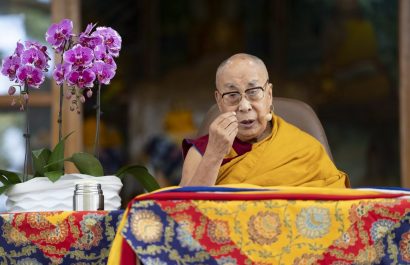 El Dalái Lama expresa su pesar por la muerte del Papa Francisco