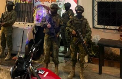 El Ejército realizó un allanamiento que resultó con la captura de dos hombres.