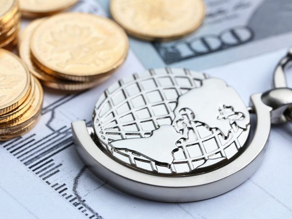 El FMI anticipa desaceleración económica global, pero descarta recesión en este 2025.