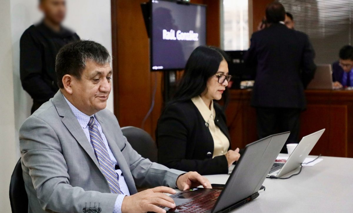 El fiscal Wilson Toainga asegura que se montó un esquema político para capturar instituciones públicas a través de designaciones estratégicas desde el CPCCS