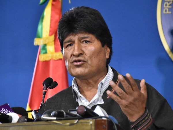 El Gobierno de Bolivia pide al expresidente Evo Morales que se entregue a las autoridades