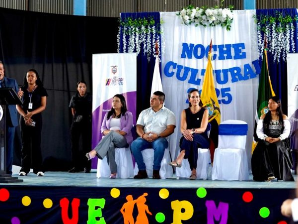 El Gobierno ofrece incentivos tributarios a gestores de proyectos que fomenten la inversión privada en educación. (Ministerio de Educación).