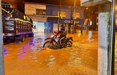 El Inamhi emite advertencia por fuertes lluvias, tormentas y vientos para esta noche en varias provincias de la región Costa. El Diario.