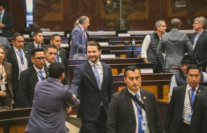 El Legislativo no ratificó el proyecto de ley sobre asignaciones a los GAD y así fue la votación de los asambleístas manabitas. (AN).