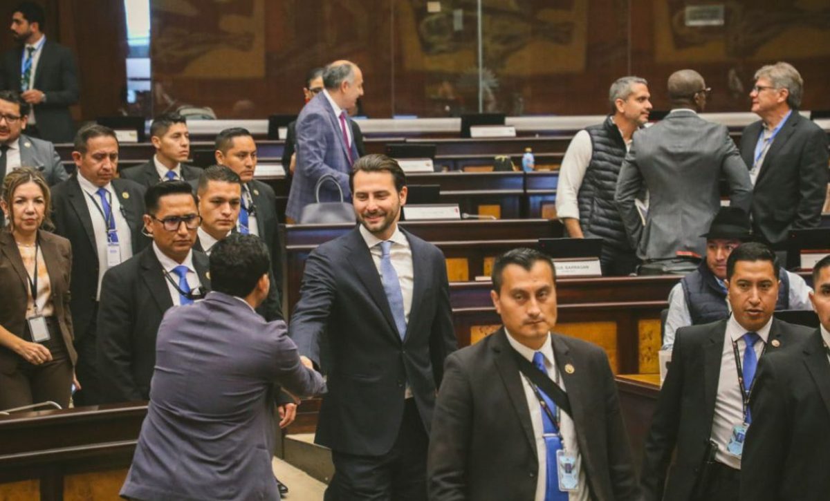 El Legislativo no ratificó el proyecto de ley sobre asignaciones a los GAD y así fue la votación de los asambleístas manabitas. (AN).