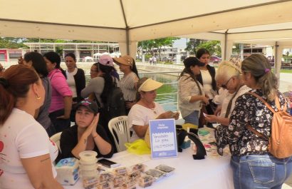 El Ministerio de Desarrollo Humano celebra el Mes de la Juventud en Portoviejo con brigada social y emprendimientos